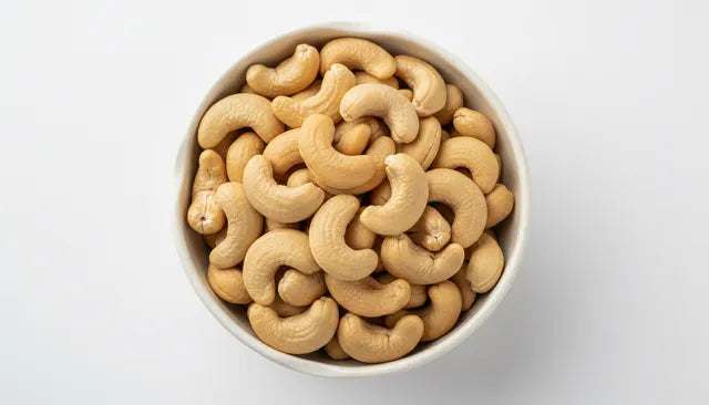 Premium W320 Cashew Nuts (Kaju) | 100g – 1kg Retail Packs & 10kg Tin